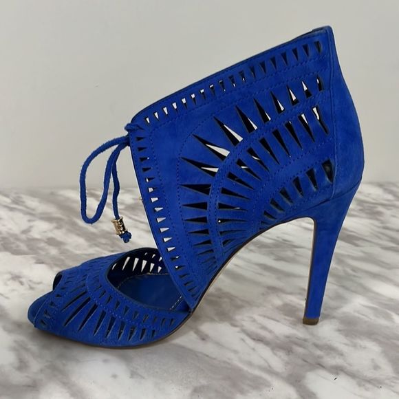 Ivanka Trump Blue Laser-cut Heels - Picture 2 of 13